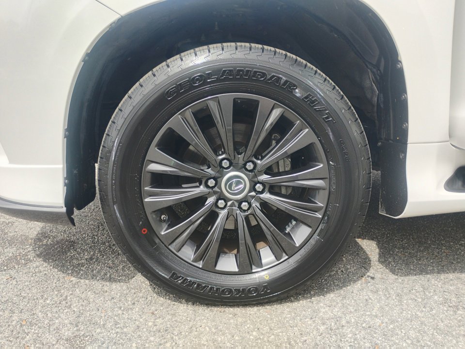 Used 2021 Lexus GX 460 Premium image 31