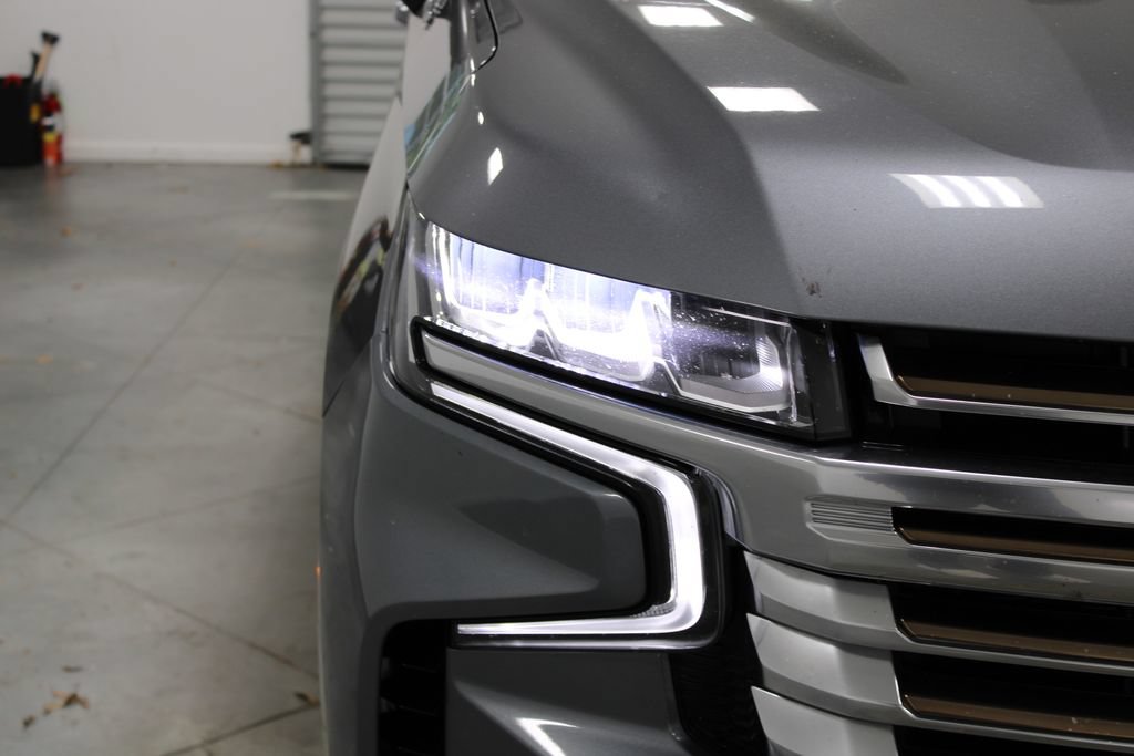 Used 2021 Chevrolet Suburban High Country RWD image 13