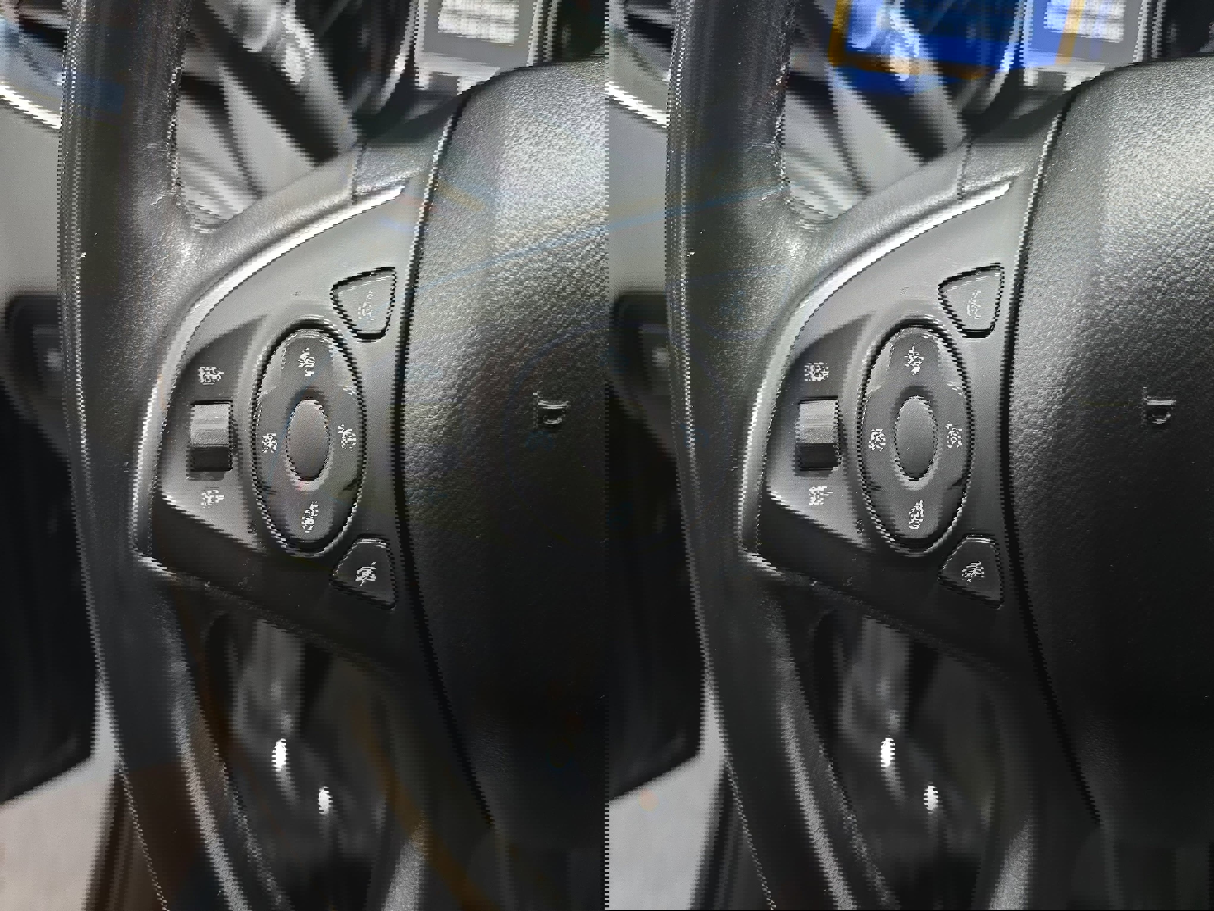 Used 2021 Buick Enclave Premium w/ Sun and Sites Package image 18