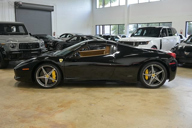 Used 2013 Ferrari 458 Spider RWD image 15