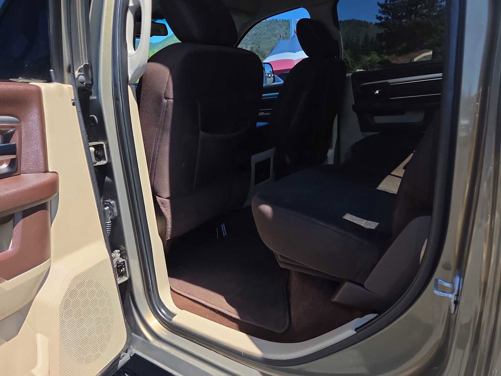 Used 2015 RAM 2500 Big Horn AWD/4WD image 20