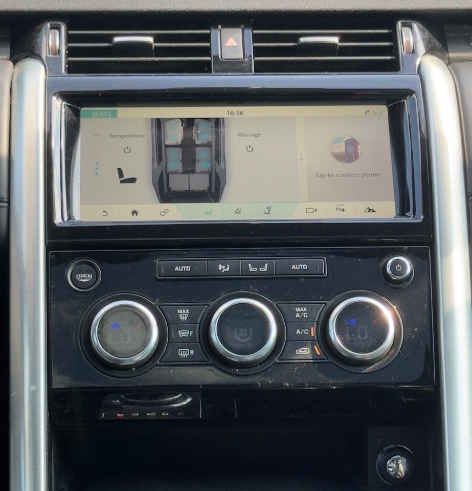Used 2018 Land Rover Discovery HSE Luxury AWD/4WD image 12