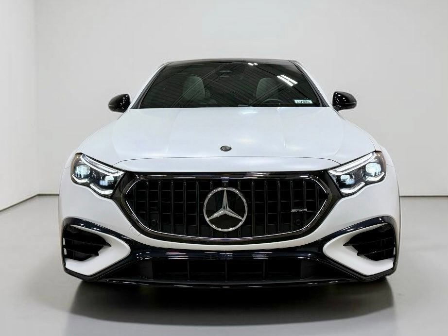 Used 2025 Mercedes-Benz E 53 AMG e 4MATIC Sedan image 14