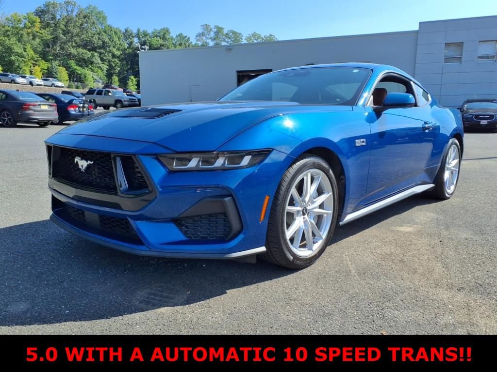 Used 2024 Ford Mustang GT Premium image 5