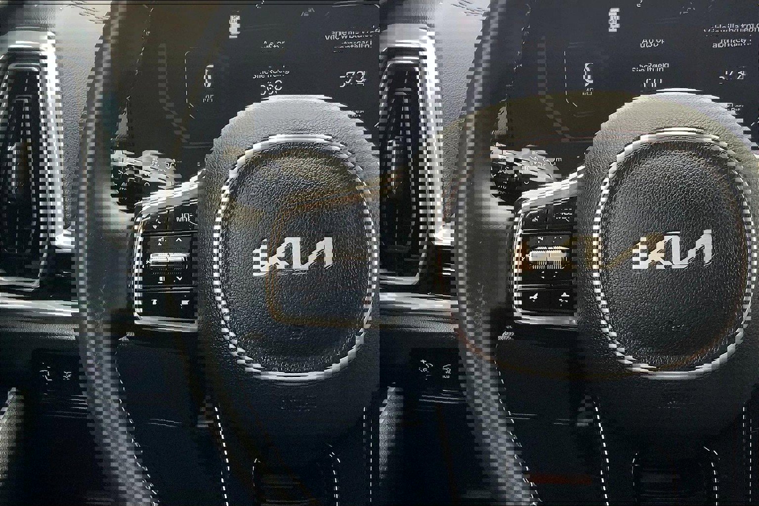 Used 2024 Kia Sorento SX image 20