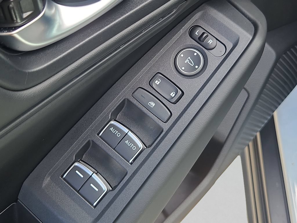 Used 2023 Honda Accord EX image 24