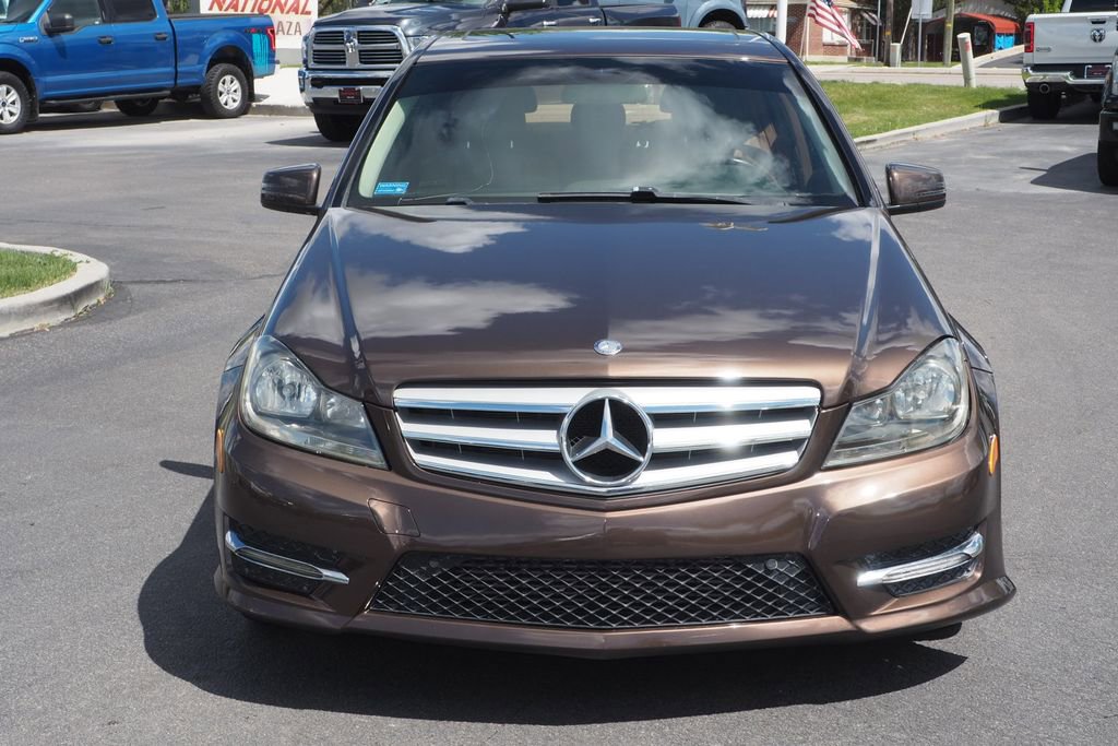 Used 2013 Mercedes-Benz C 250 Sedan image 2