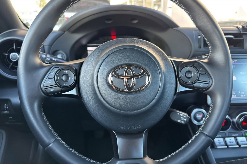 Used 2023 Toyota GR86 w/ ALL Weather Mat Package (TMS) image 20