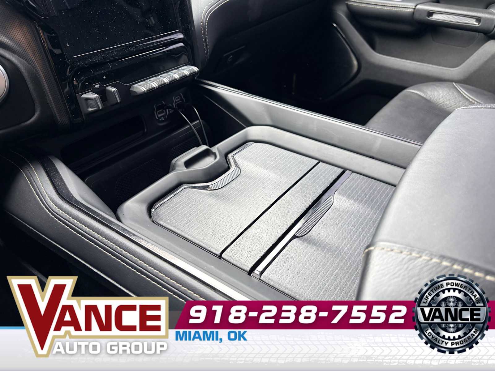 Used 2024 RAM 1500 Limited AWD/4WD image 23