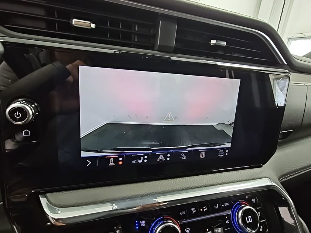 New 2026 GMC Sierra 2500 Denali w/ Denali Reserve Package image 18