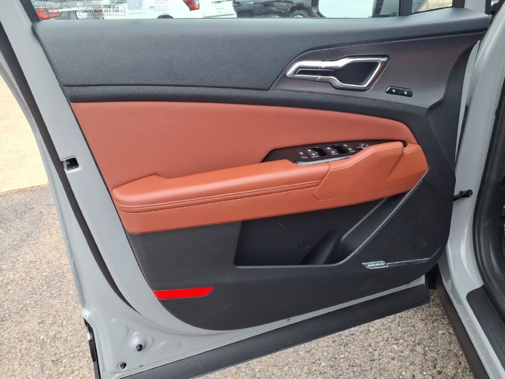Used 2024 Kia Sportage SX FWD image 24