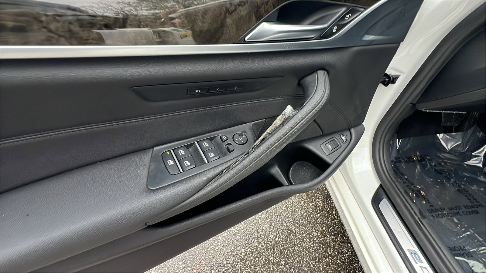 Used 2018 BMW 530e xDrive image 15