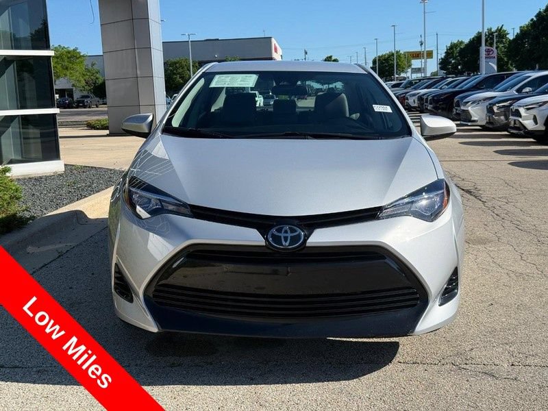 Used 2017 Toyota Corolla LE w/ Carpet Mat Package (TMS) FWD image 8