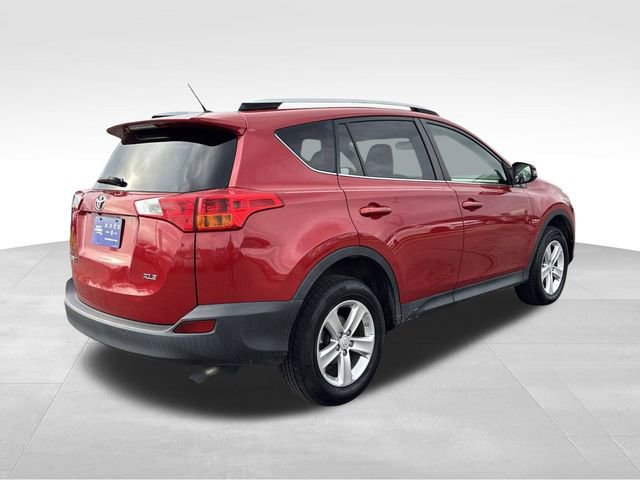 Used 2013 Toyota RAV4 XLE image 7