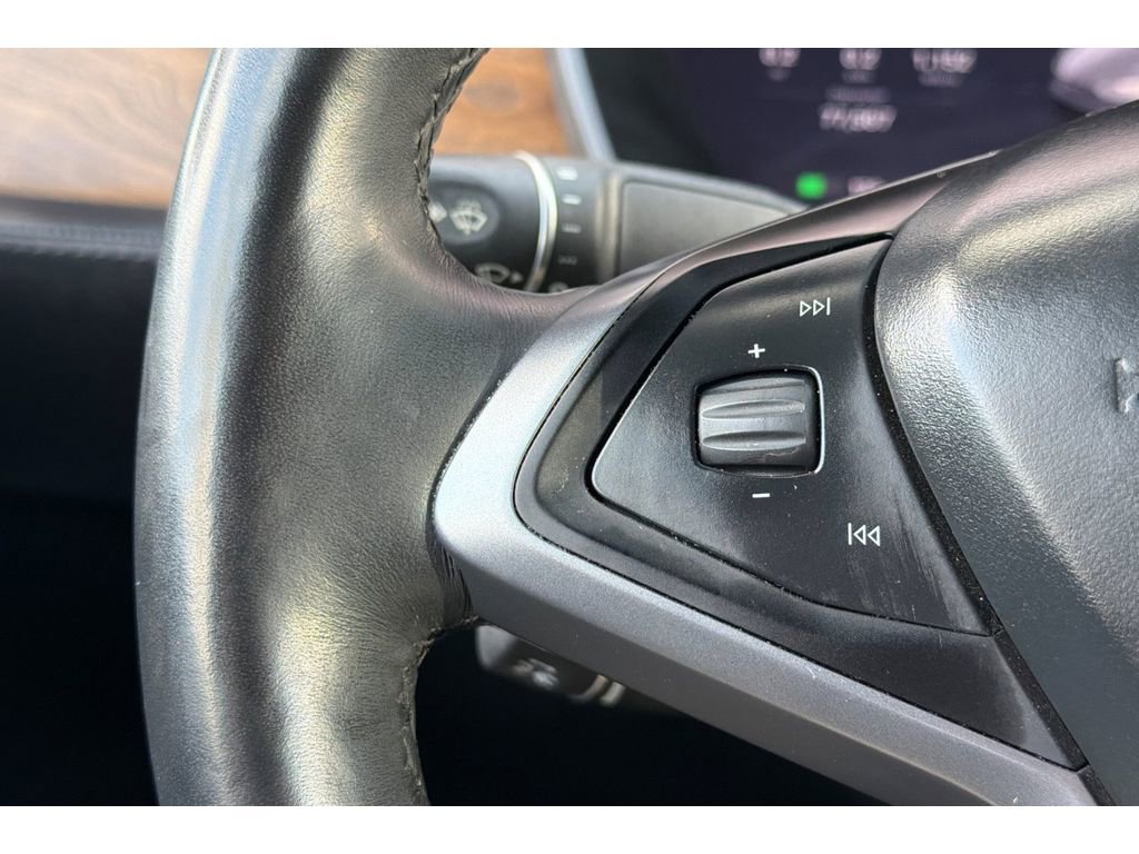 Used 2018 Tesla Model X Long Range image 25