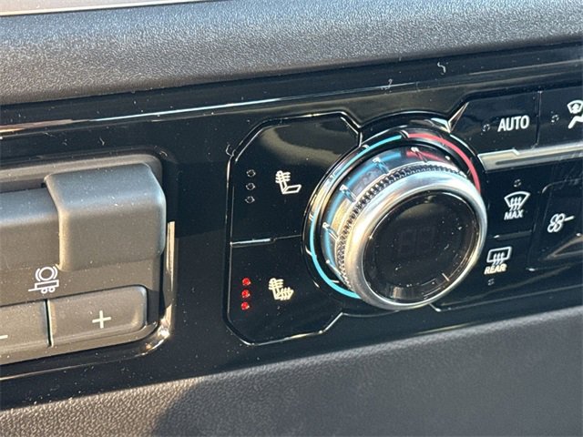 New 2026 GMC Sierra 2500 SLT image 21