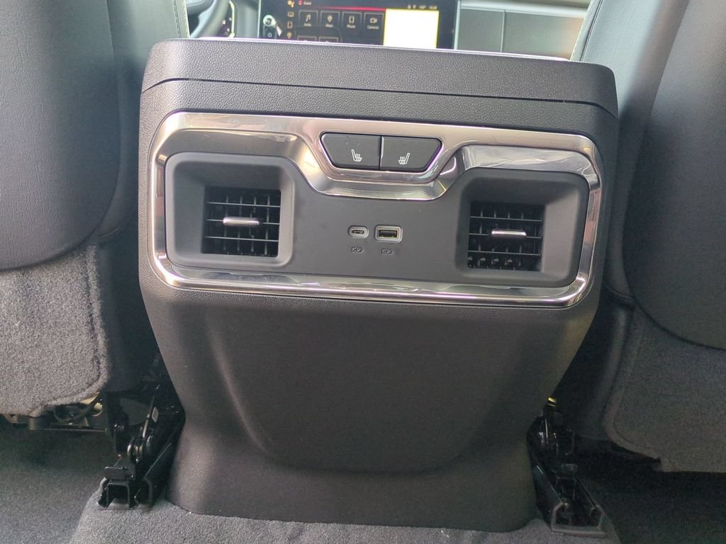 New 2026 GMC Sierra 1500 Denali Ultimate w/ LPO, Black Badging Package AWD/4WD image 27