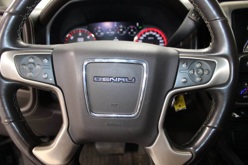 Used 2016 GMC Sierra 1500 Denali w/ Enhanced Driver Alert Package AWD/4WD image 26