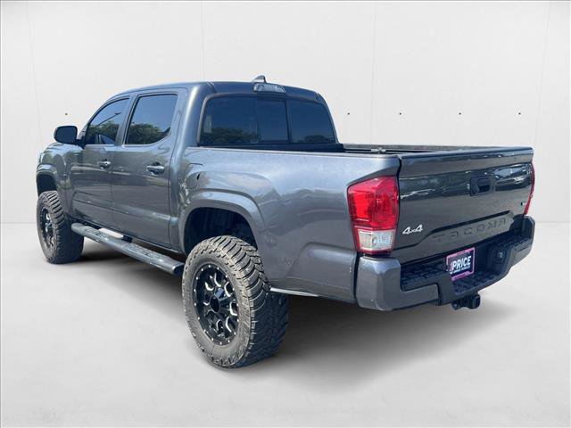 Used 2017 Toyota Tacoma SR image 7