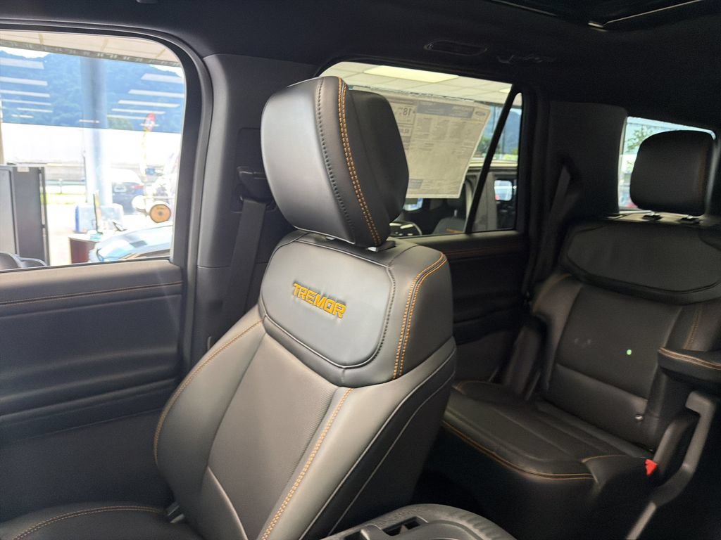 New 2027 Ford Expedition Tremor w/ Driver's Package AWD/4WD image 20