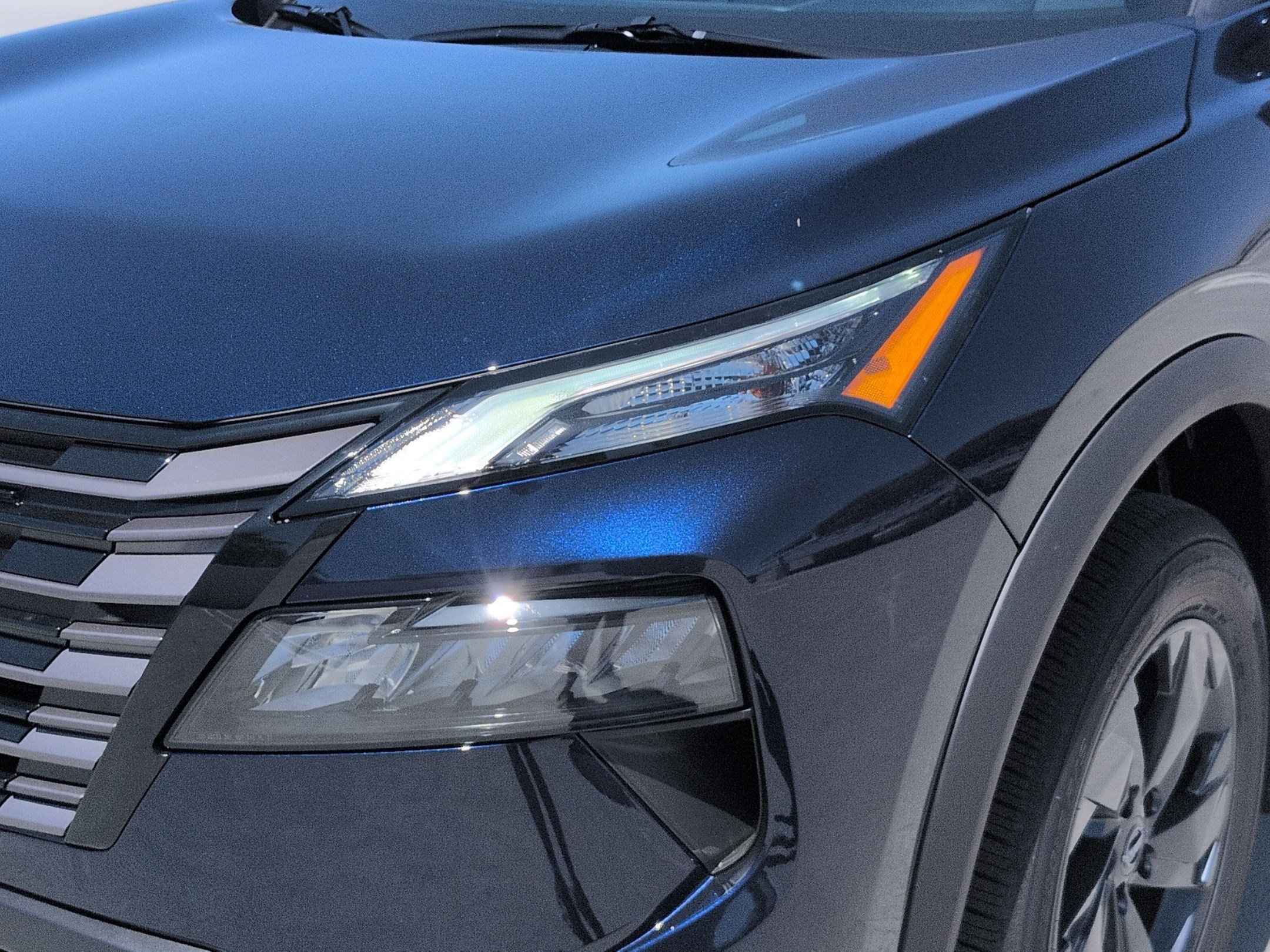 New 2026 Nissan Rogue SV FWD image 8