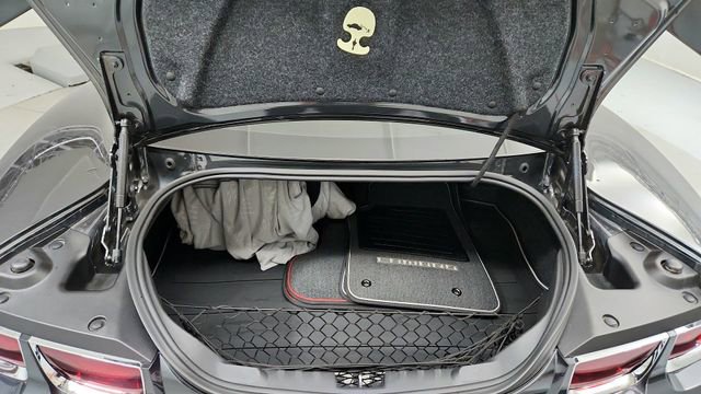 Used 2012 Chevrolet Camaro ZL1 image 19