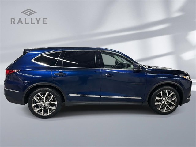 Used 2023 Acura MDX SH-AWD w/ Technology Package image 2