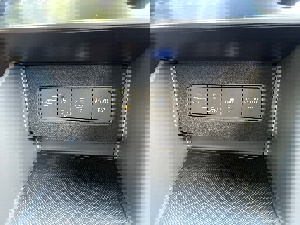 New 2025 Hyundai Sonata SEL image 16