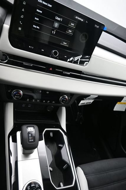 New 2026 Mitsubishi Outlander SE AWD/4WD image 21