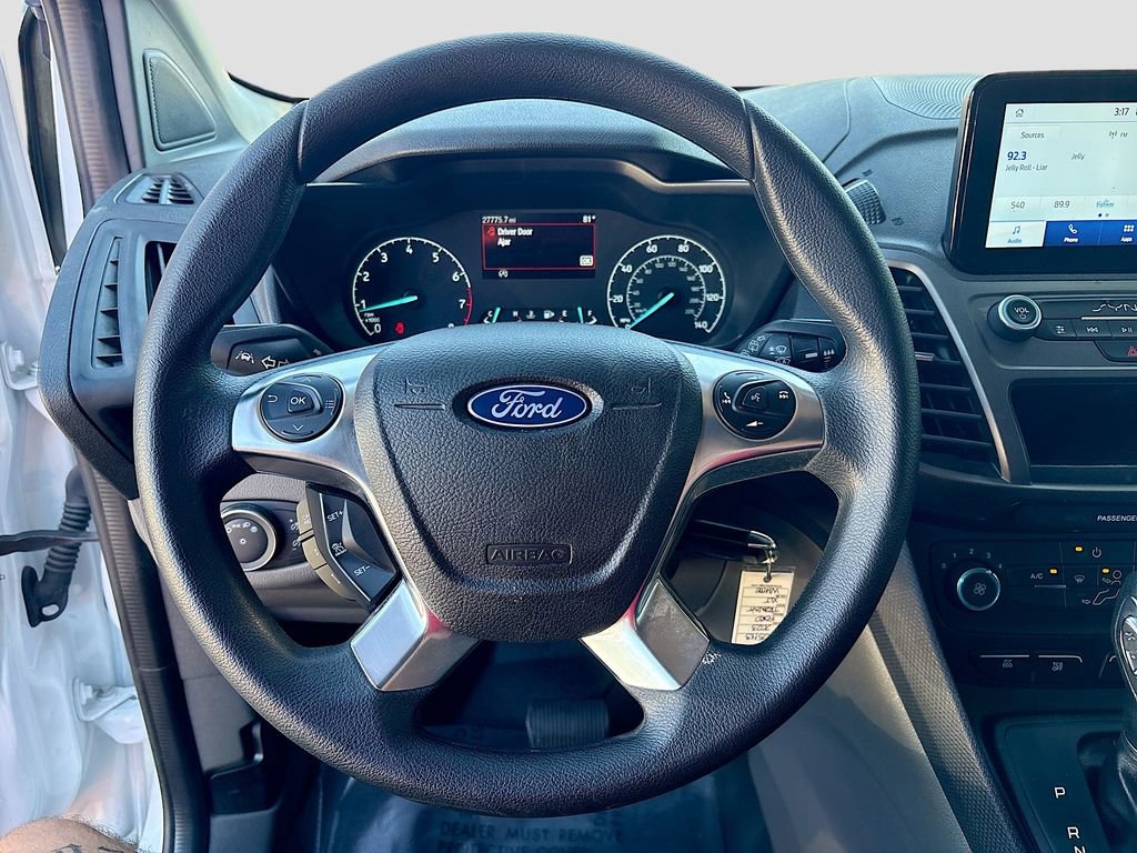 Used 2023 Ford Transit Connect XLT image 11