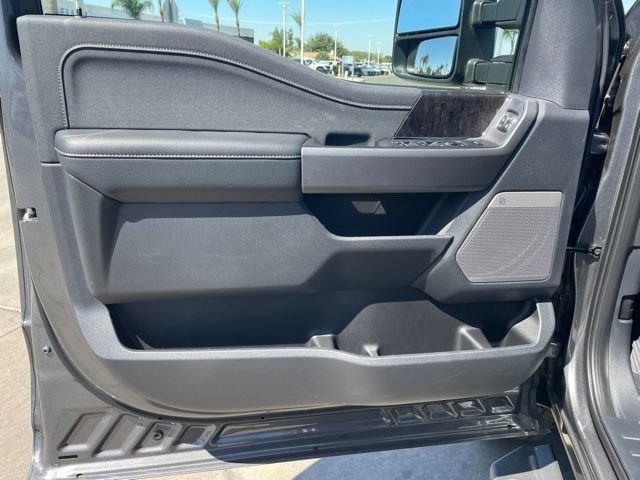 New 2026 Ford F250 Lariat w/ Black Appearance Package AWD/4WD image 18