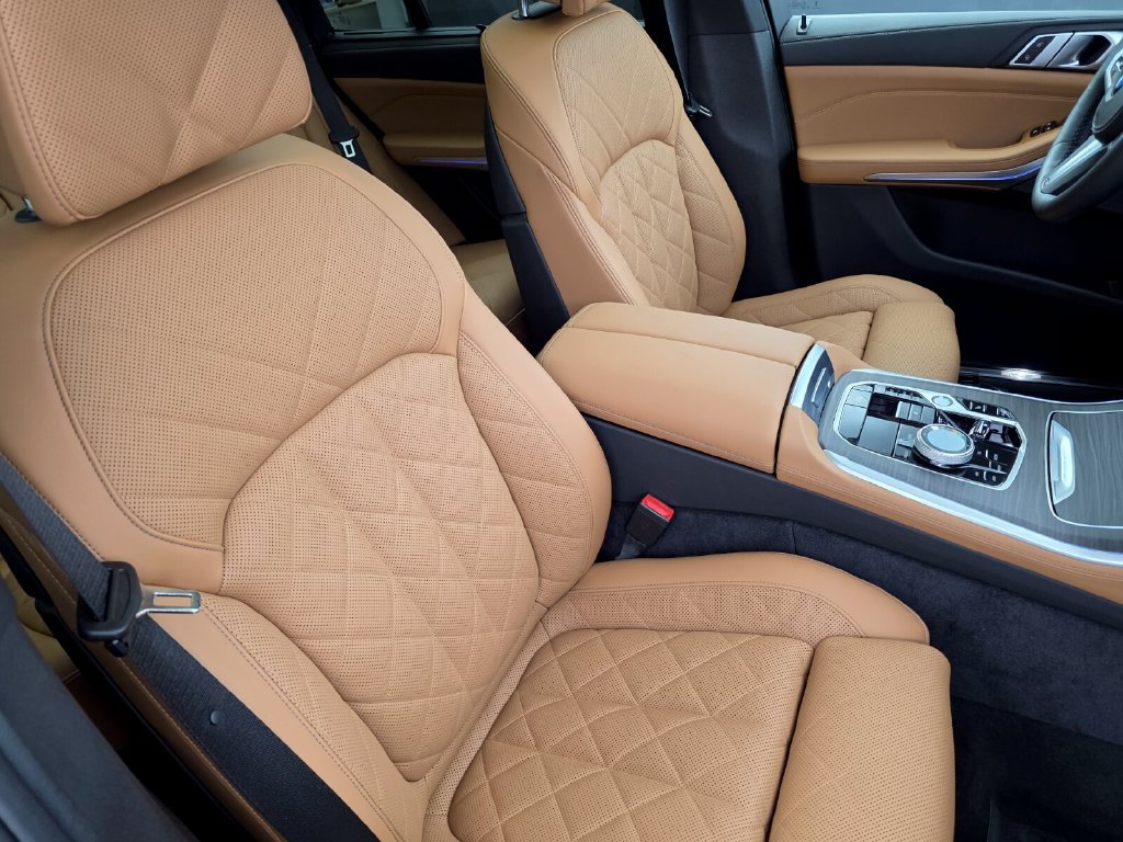 Certified 2024 BMW X5 xDrive40i w/ Executive Package AWD/4WD image 26