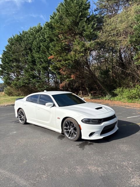 Used 2020 Dodge Charger Scat Pack image 28