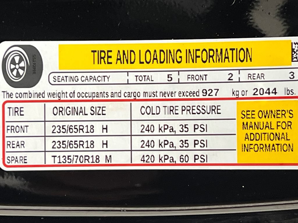 Used 2025 Chevrolet Blazer LT FWD image 75