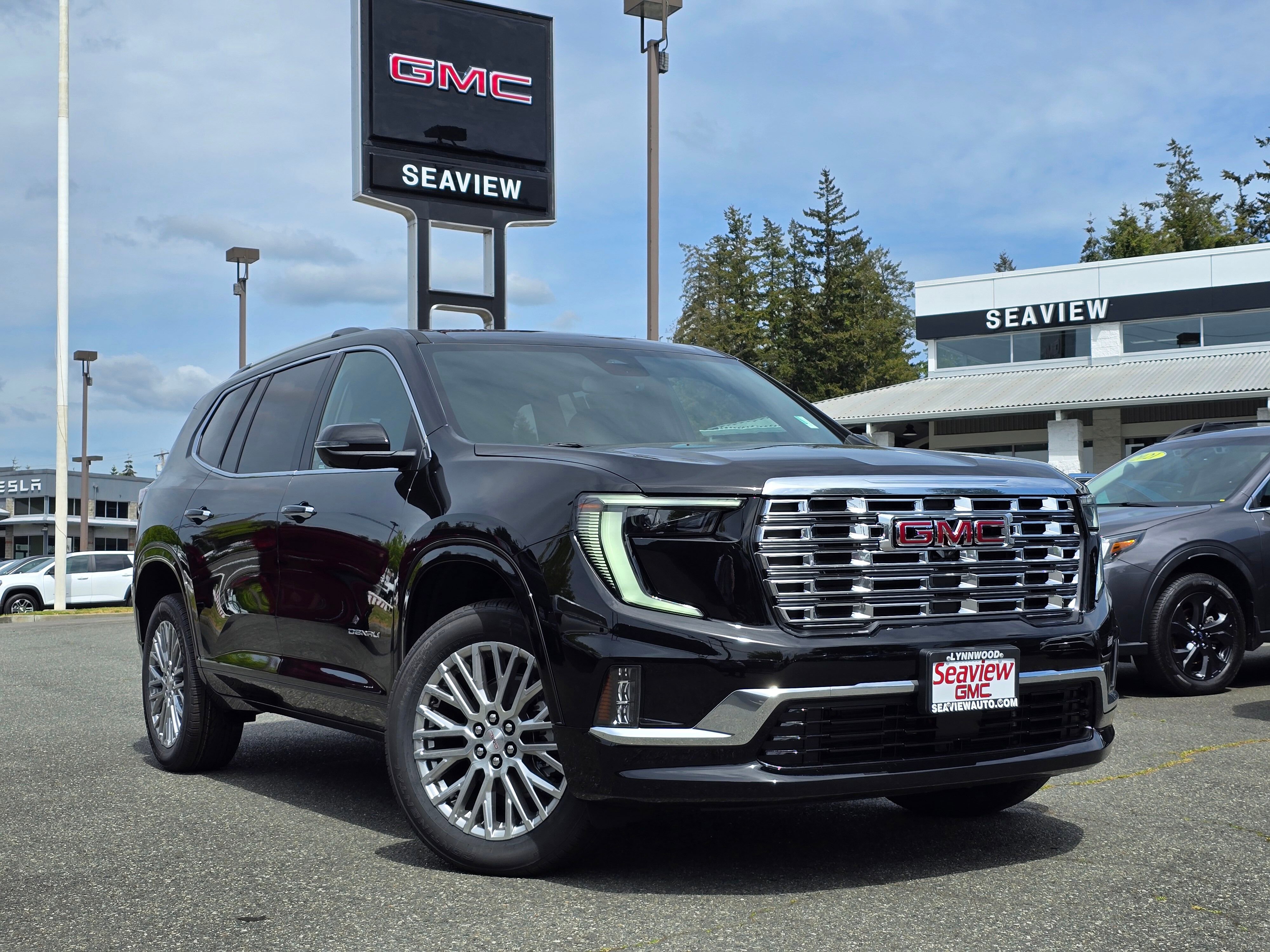 New 2025 GMC Acadia Denali image 1