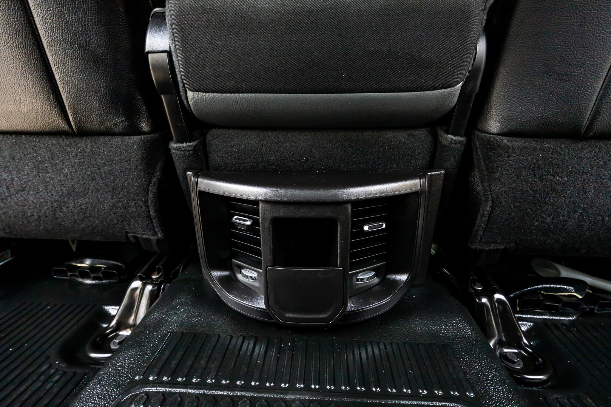 Used 2026 RAM 3500 Tradesman w/ Chrome Appearance Group A AWD/4WD image 32