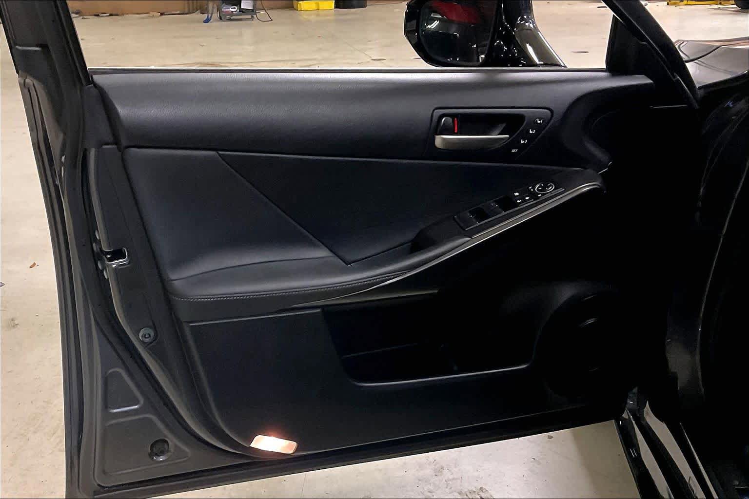 Used 2023 Lexus IS 350 F Sport w/ Memory Package RWD image 33