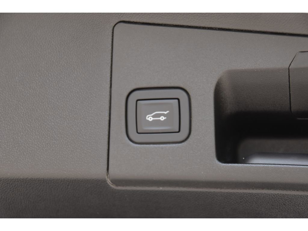 Used 2025 Cadillac XT5 Premium Luxury image 25