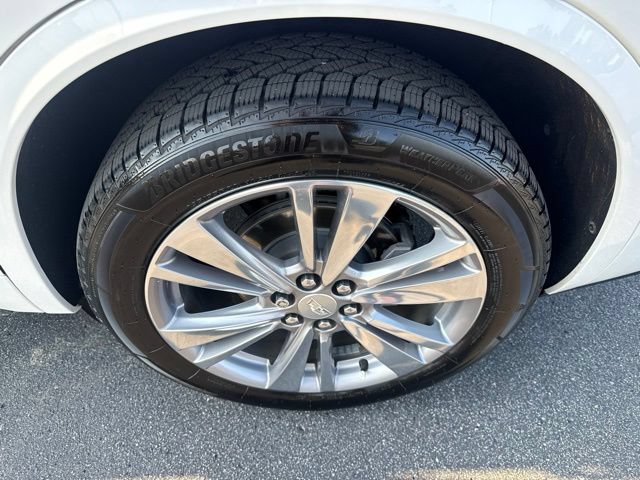 Used 2023 Cadillac XT6 Premium Luxury w/ Technology Package FWD image 11