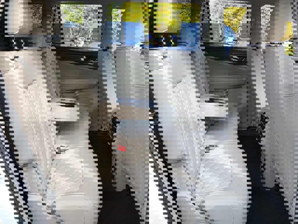 New 2025 Volkswagen Atlas SEL Premium R-Line image 36