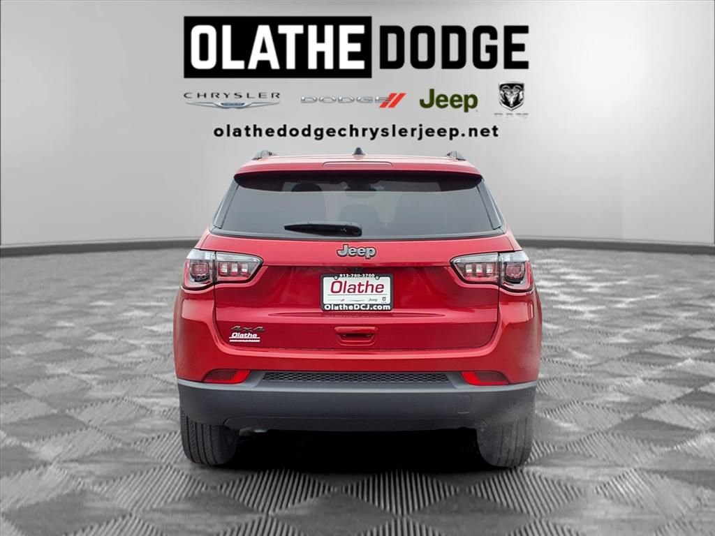 New 2026 Jeep Compass Latitude image 23