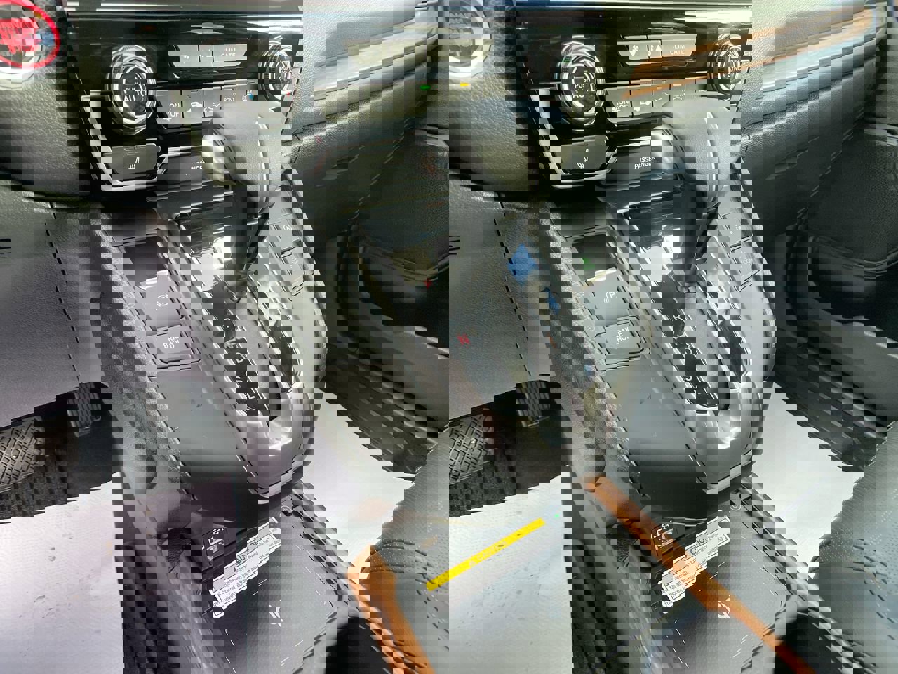 Used 2022 Honda CR-V Touring image 21