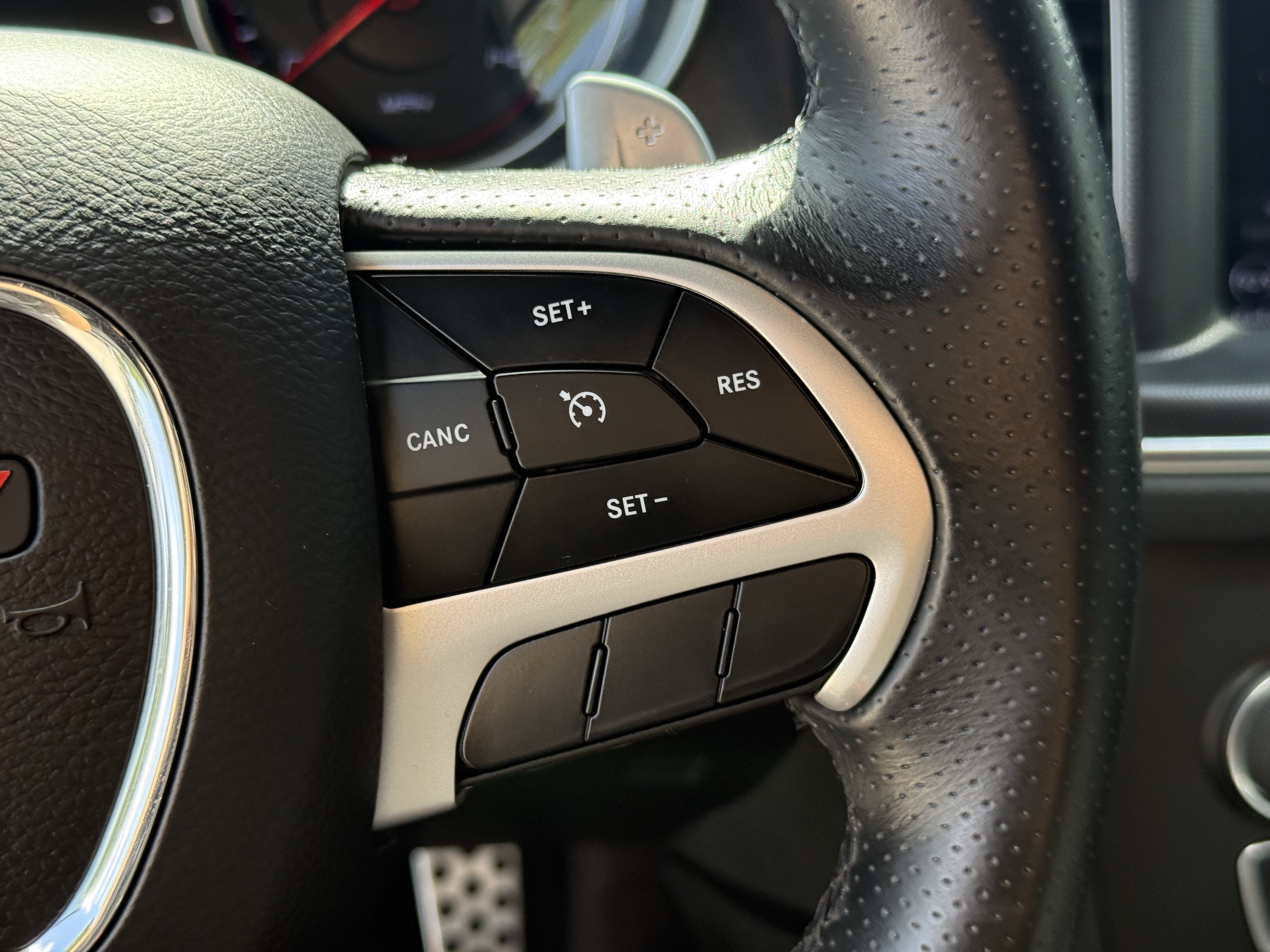 Used 2018 Dodge Charger SXT Plus RWD image 17