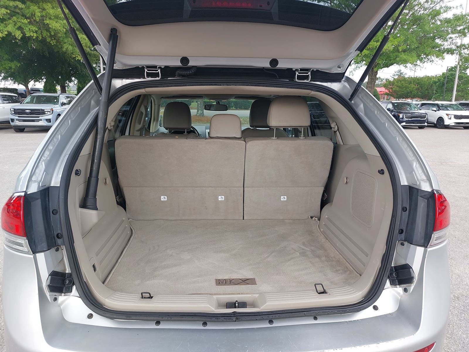 Used 2011 Lincoln MKX AWD w/ 102A Rapid Spec Order Code image 13