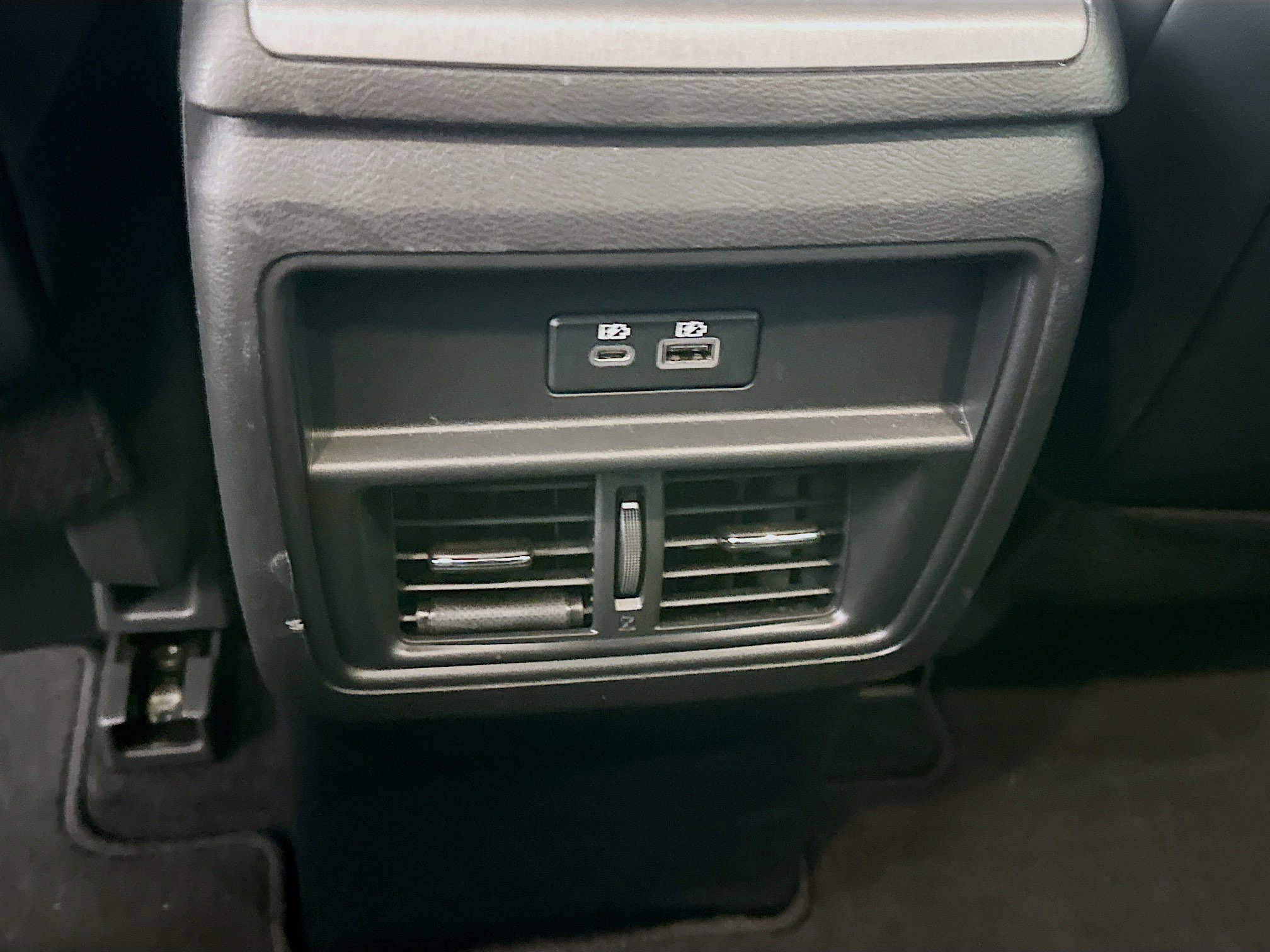 Used 2024 Nissan Murano SV image 25