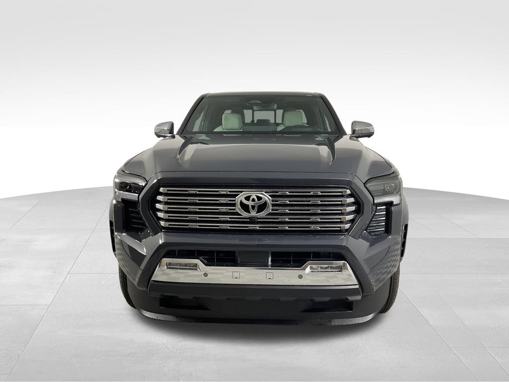 Used 2025 Toyota Tacoma Limited AWD/4WD image 3