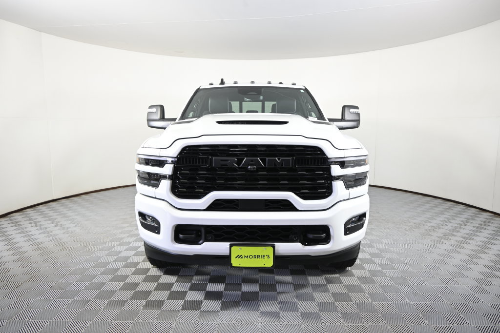 Used 2025 RAM 3500 Limited AWD/4WD image 11