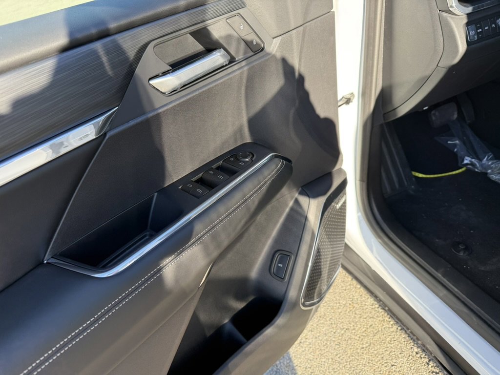 New 2026 GMC Acadia Elevation w/ Elevation Premium Package image 11