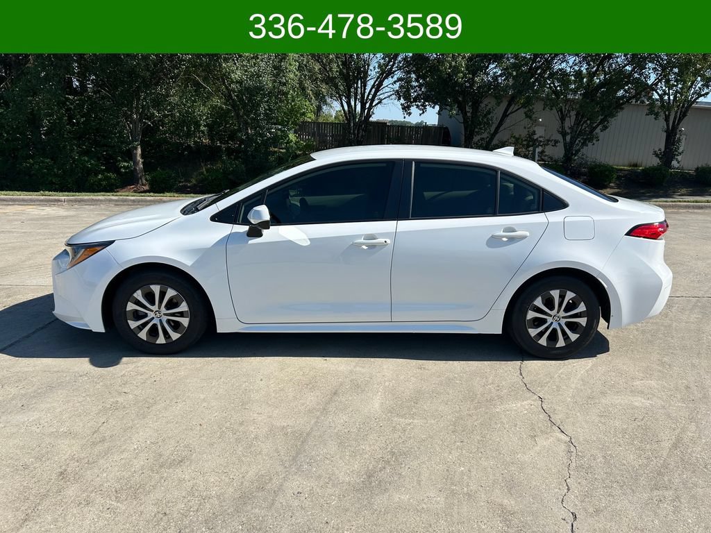 Used 2022 Toyota Corolla LE FWD video 2