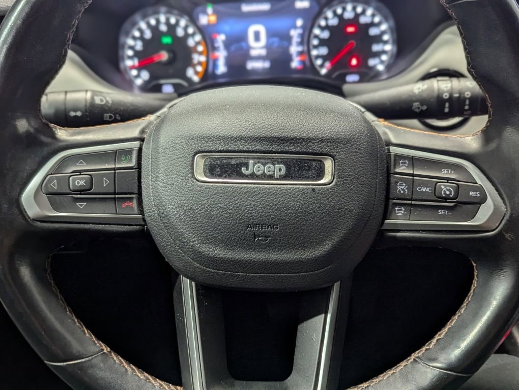 Certified 2022 Jeep Compass Limited image 4